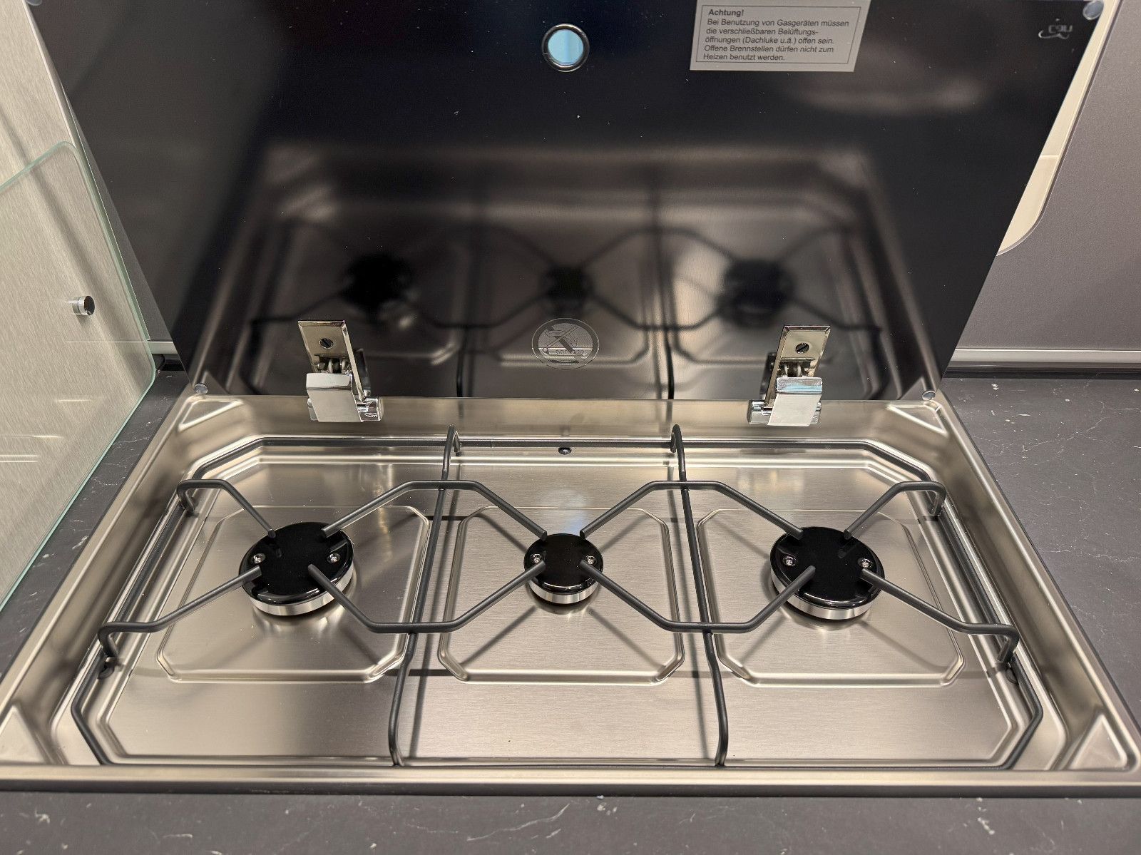 Fahrzeugabbildung HYMER / ERIBA / HYMERCAR B-Klasse MC-I White Line 600 - Vollausstattung!