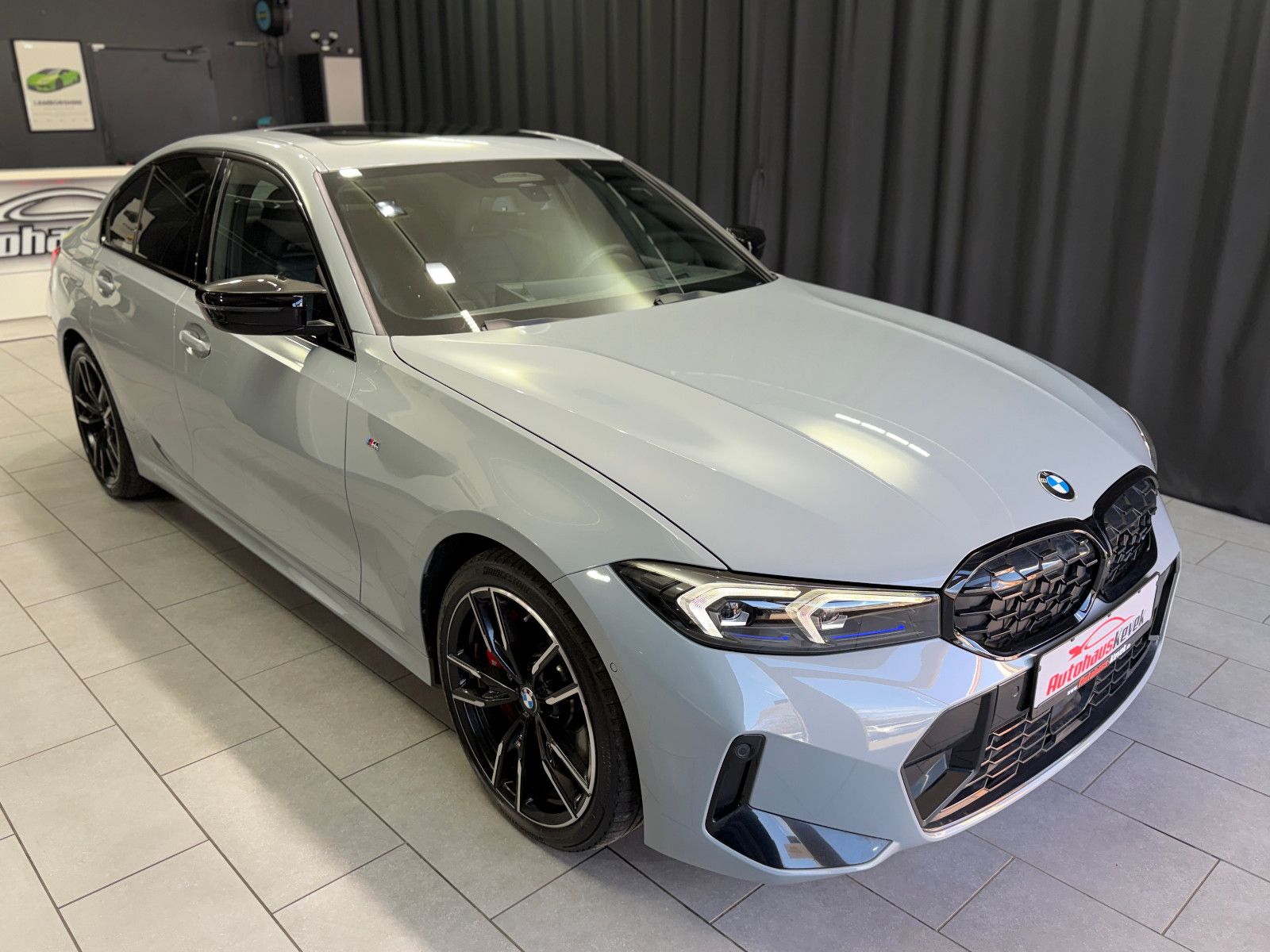 Fahrzeugabbildung BMW M340 i xDrive Limo|M-Sitze|360°|H&K|HuD|VOLL