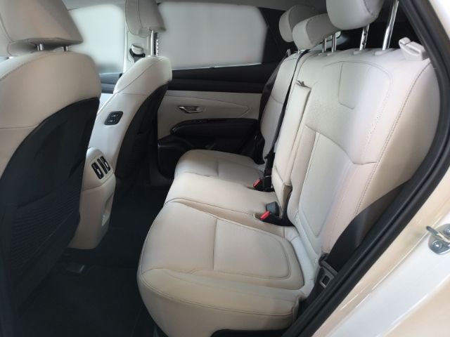 Fahrzeugabbildung Hyundai Tucson FL PHEV (MY25) 1.6 T-GDi (252 PS) 4WD Pri