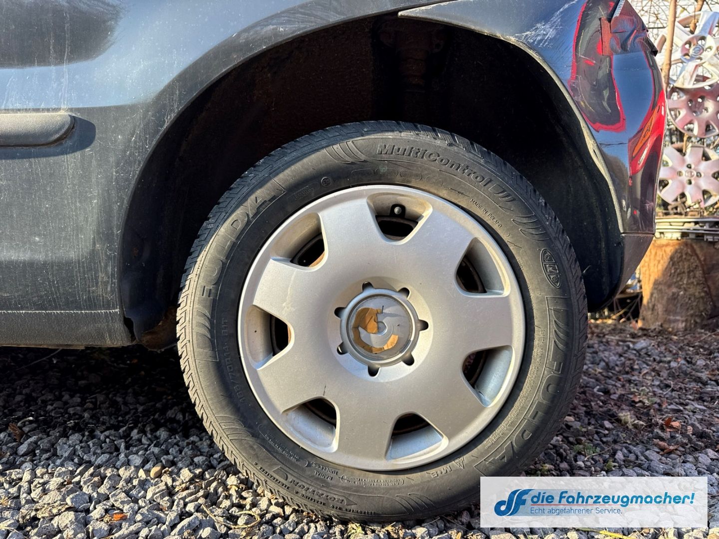 Fahrzeugabbildung Volkswagen Fox *ZYLINDERKOPFDICHTUNG DEFEKT *EXPORT