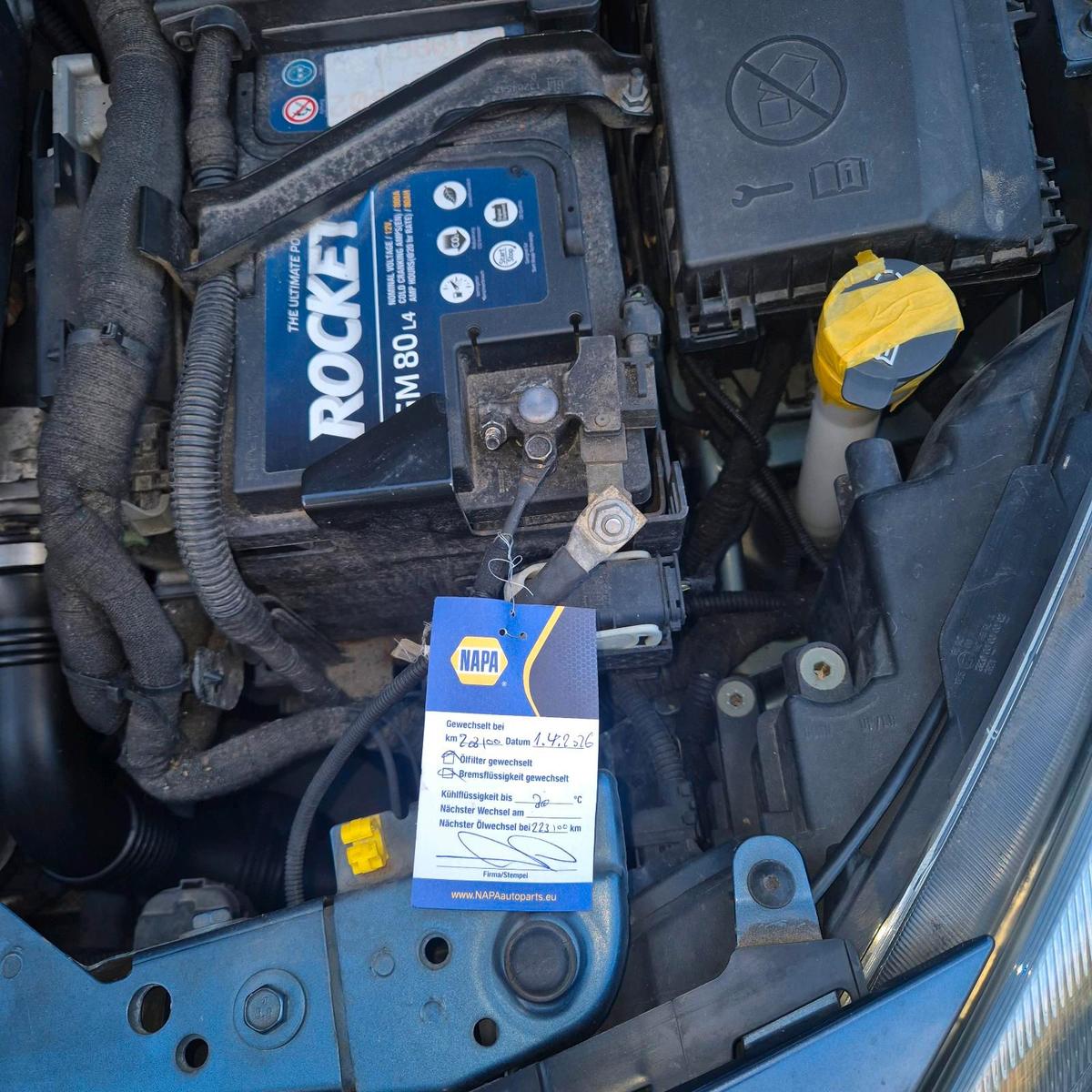 Opel Astra 2013 — engine 110 HP (81kW)