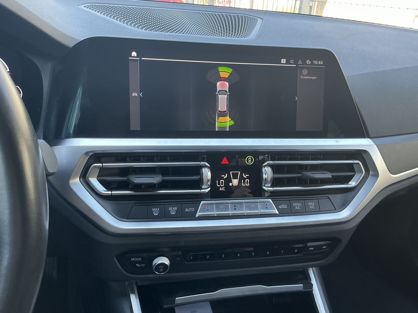 BMW 320 e M-Sport Leder Navi dig. Cockpit LED PDCv+H foto 7