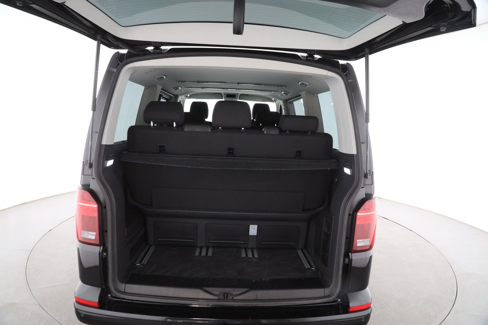 Volkswagen T6.1 Multivan TDI COMFORTLINE | LED | NAVI | AHK foto 10