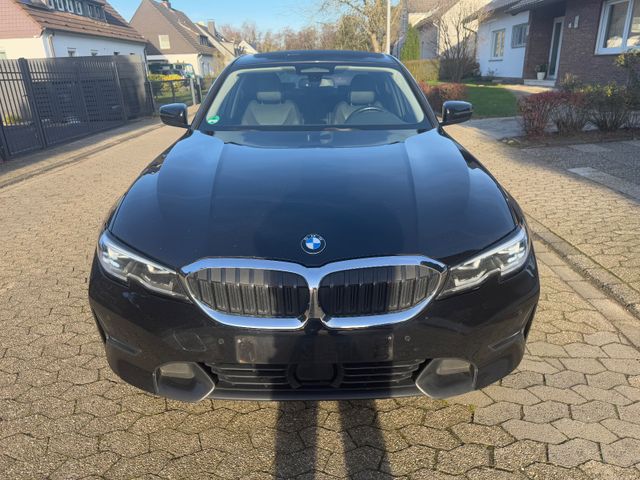 BMW 320 d SPORT LINE LIVE COCKPIT LEDER NAV  LED