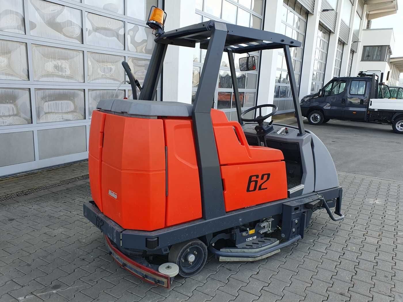Fahrzeugabbildung Hako Scrubmaster B310 R CL / nur 418h! / 2016
