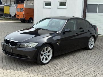 BMW 320 - 1