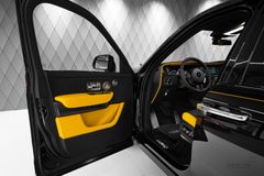 Cullinan BLACK BADGE 2023 STARLIGHT 4SEATS STOCK