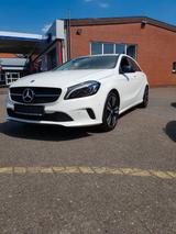 Mercedes-Benz A 180 Urban - Night Paket - Mercedes-Benz A 180 in Oldenburg