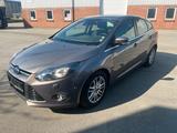 Ford Focus 1,0 EcoBoost 92kW Titanium Turnier - Ford Focus aus 2012: Ecoboost