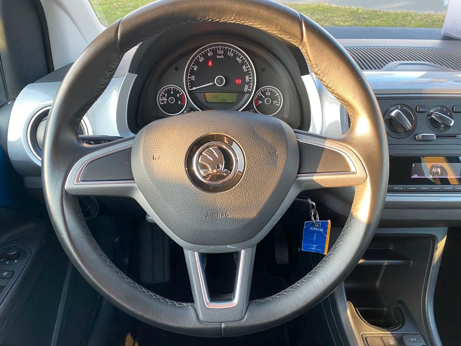 Fahrzeugabbildung SKODA Citigo 1.0 MPI Style+ALLWETTER+EINPARKHILFE HINT