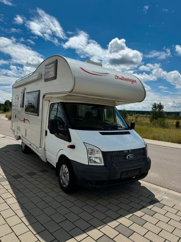 Ford Transit Challenger