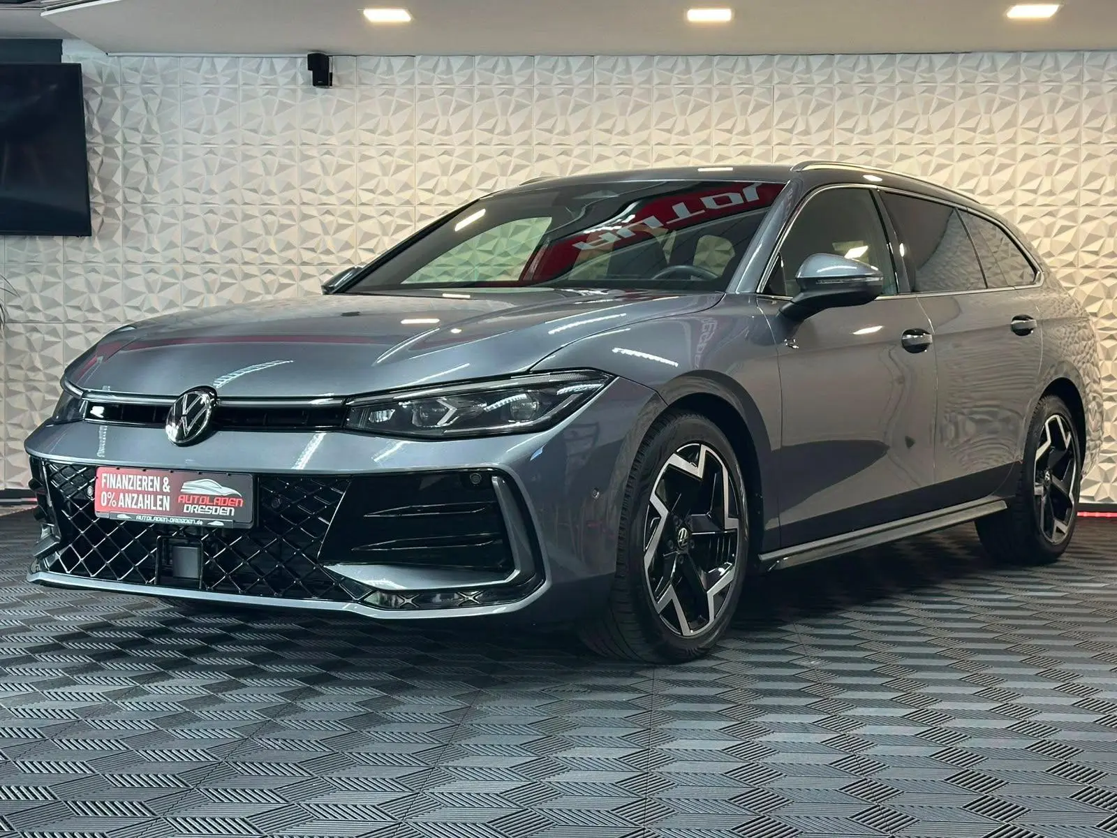 Volkswagen Passat 2.0TDI R LINE MATR#ACC#KEY#VIRTUL#MASSAGE, миниатюра 4