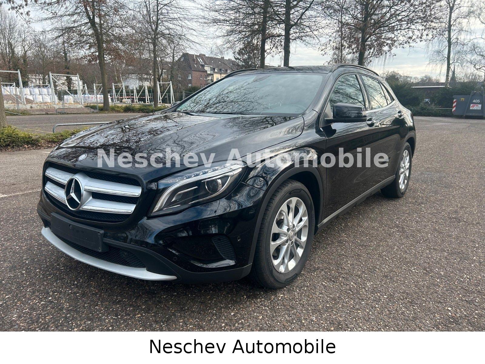 Mercedes-Benz GLA 200 d Style Leder/Navi/Bi-Xenon/AHK/PTS/2.Hd