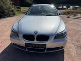 BMW 525 Baureihe 5 Touring 525i - BMW 525 aus 2004: Kombi
