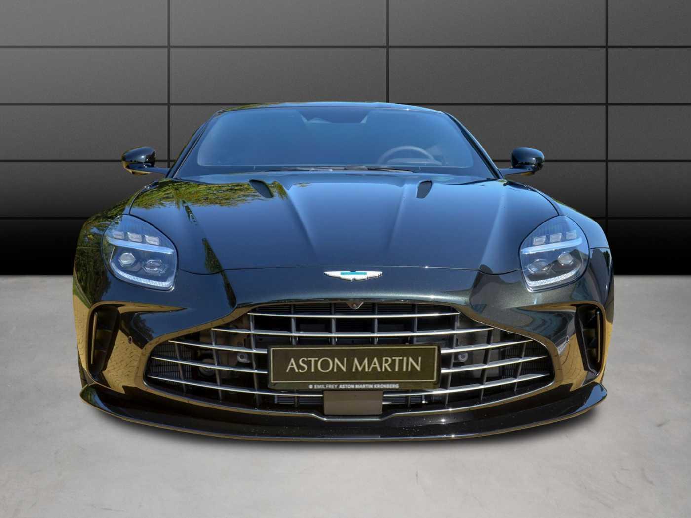 Aston Martin V8 Vantage Coupe