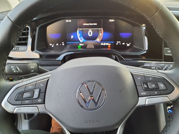 Bild 7 VW Taigo Life DSG - SHZG,PDCv+h,,APP,DAB,LED