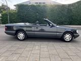 Mercedes-Benz E 220 SPORTLINE Cabrio Leder Klima - Mercedes-Benz E 220 mit Benzin-Antrieb