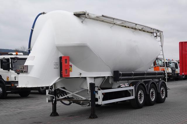 Feldbinder CEMENTONACZEPA · 2 KOMORY · 37 000 L · SILOS · D