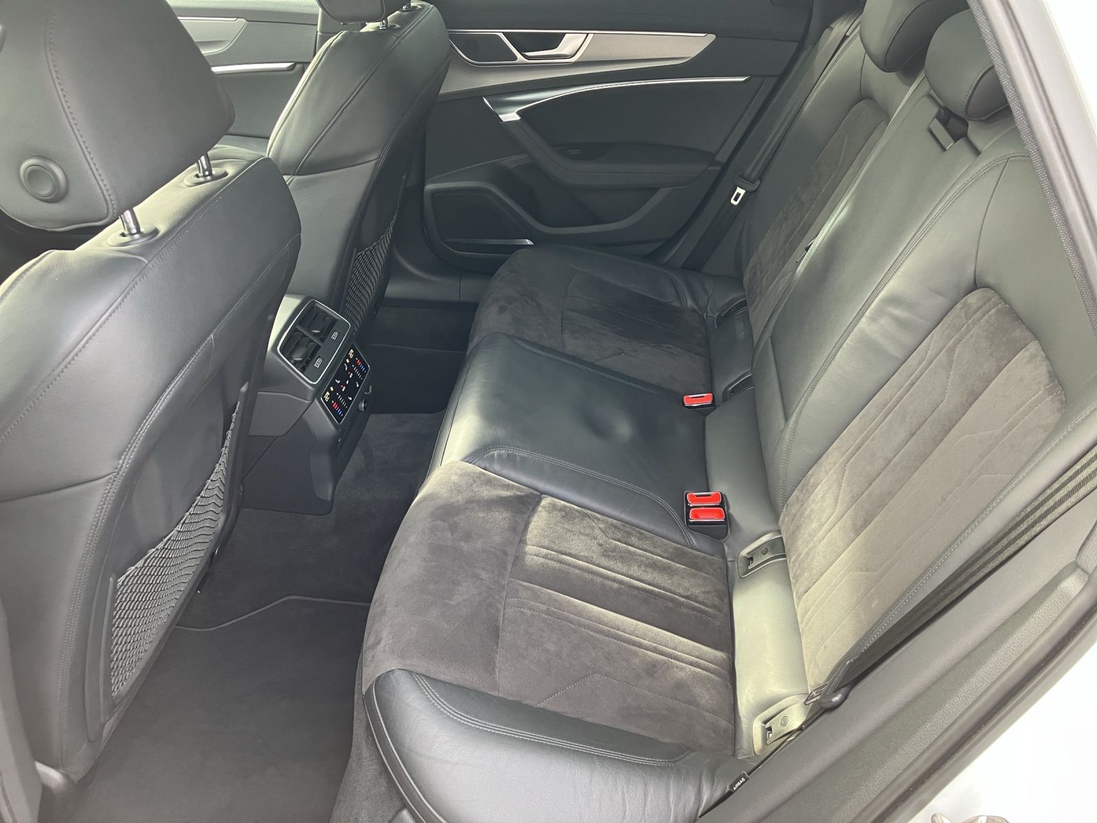 Fahrzeugabbildung Audi A6 Allroad 50 TDI Matrix Pano ACC B&O Navi DAB H