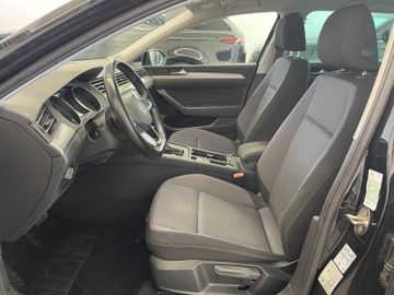 Volkswagen Passat Variant - 8