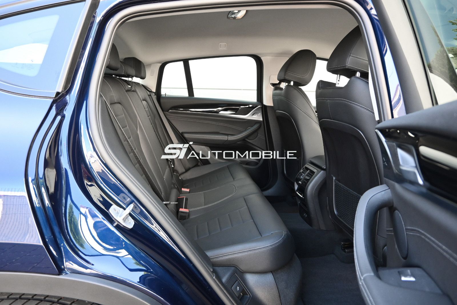 Fahrzeugabbildung BMW X4 xDr.30d °ACC°AHK°STANDHEIZ°360°KAM°INNOVATION