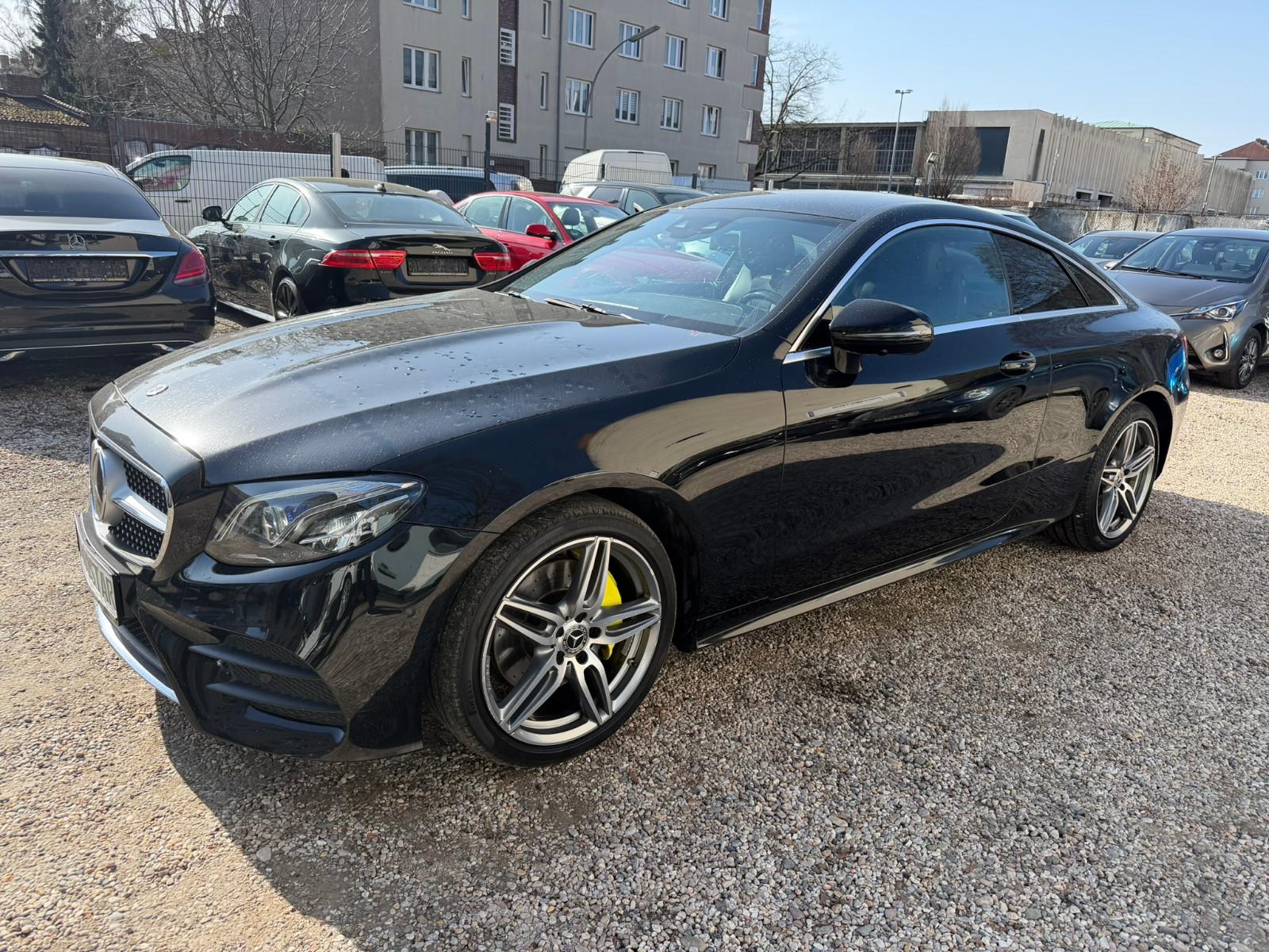 Mercedes-Benz E 220 d 4MATIC Autom.*AMG*360°Kamera*Top