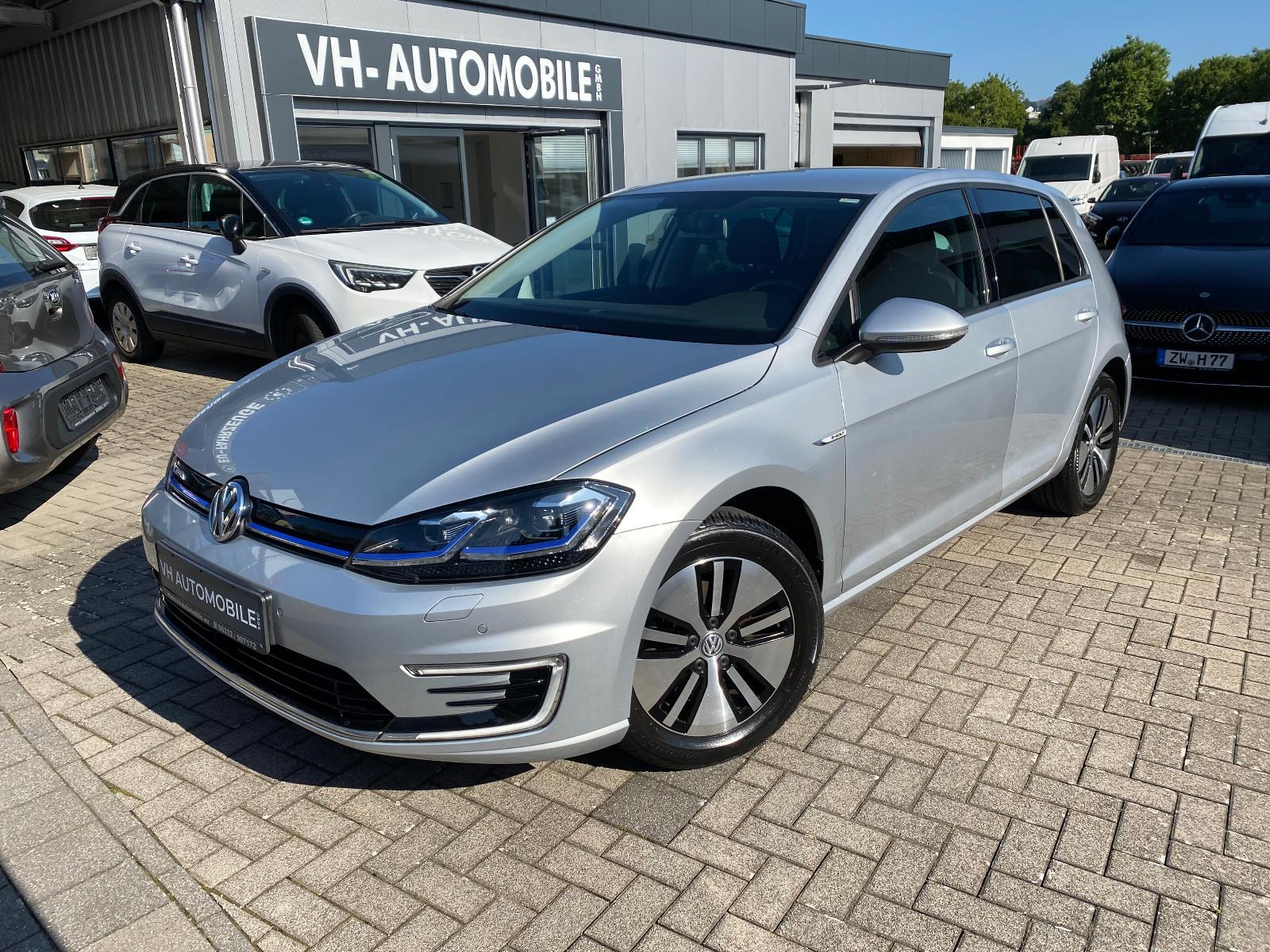 Volkswagen e-Golf*bhzb.Frontscheibe*NAVI*PDC vo&hi*Sitzheiz