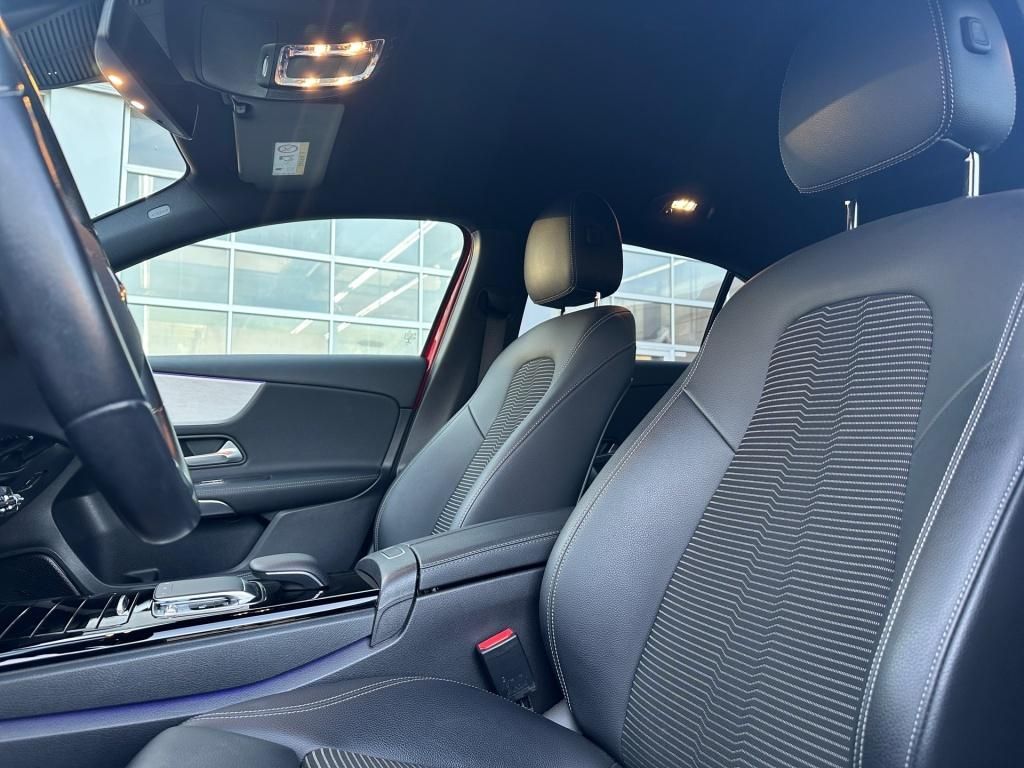 Fahrzeugabbildung Mercedes-Benz A 200 Progressive Night Totwi. Navi LED SHZ KAM