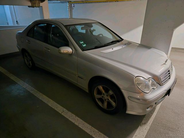 Mercedes-Benz Mercedes Benz C200 Kompressor 1.8