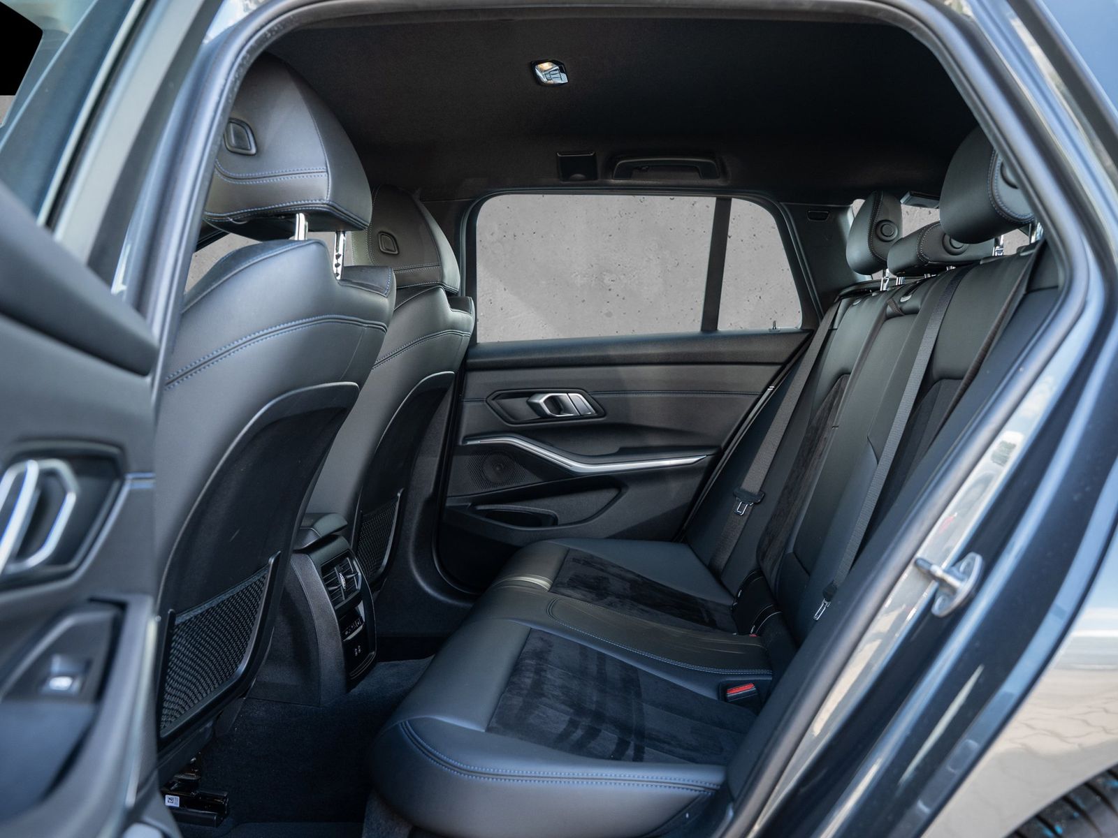 BMW 320d Touring M Sport foto 10