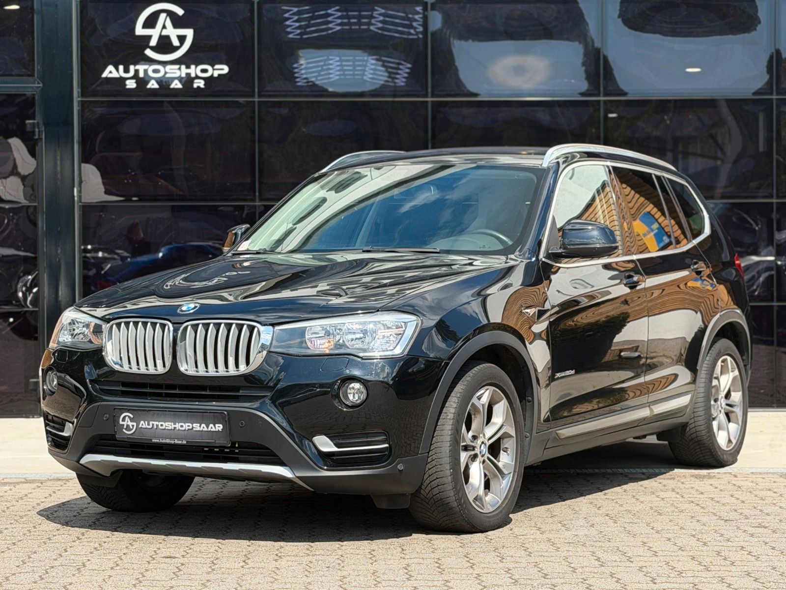 BMW X3 xDrive 20 d xLine PANORAMA/AUT/LEDER