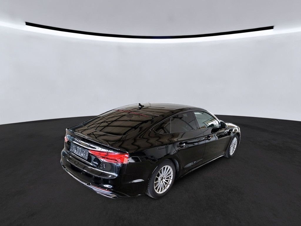 Fahrzeugabbildung Audi A5 Sportback 40 TDI quattro S line Matrix 20''