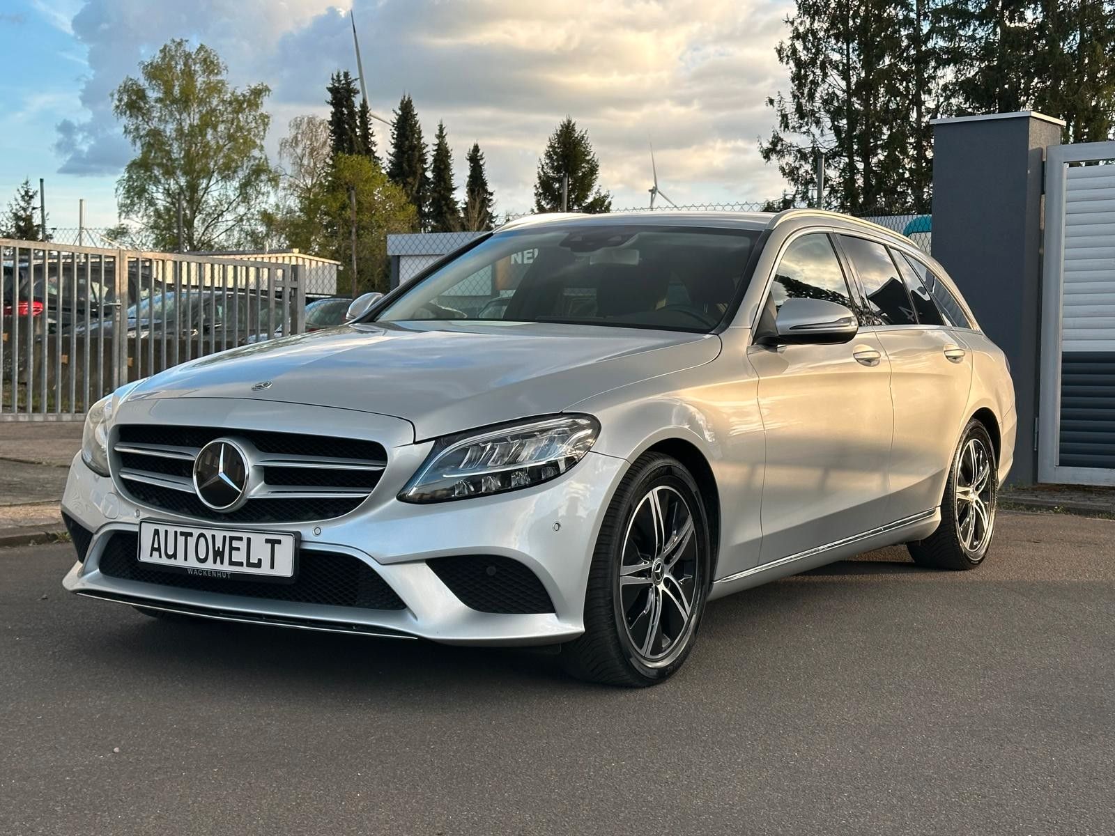 Mercedes-Benz C 220 C T-Modell LED NAVI Teilleder