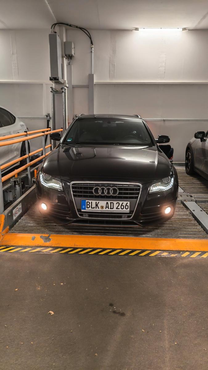 Audi A4 2011 — photo 15