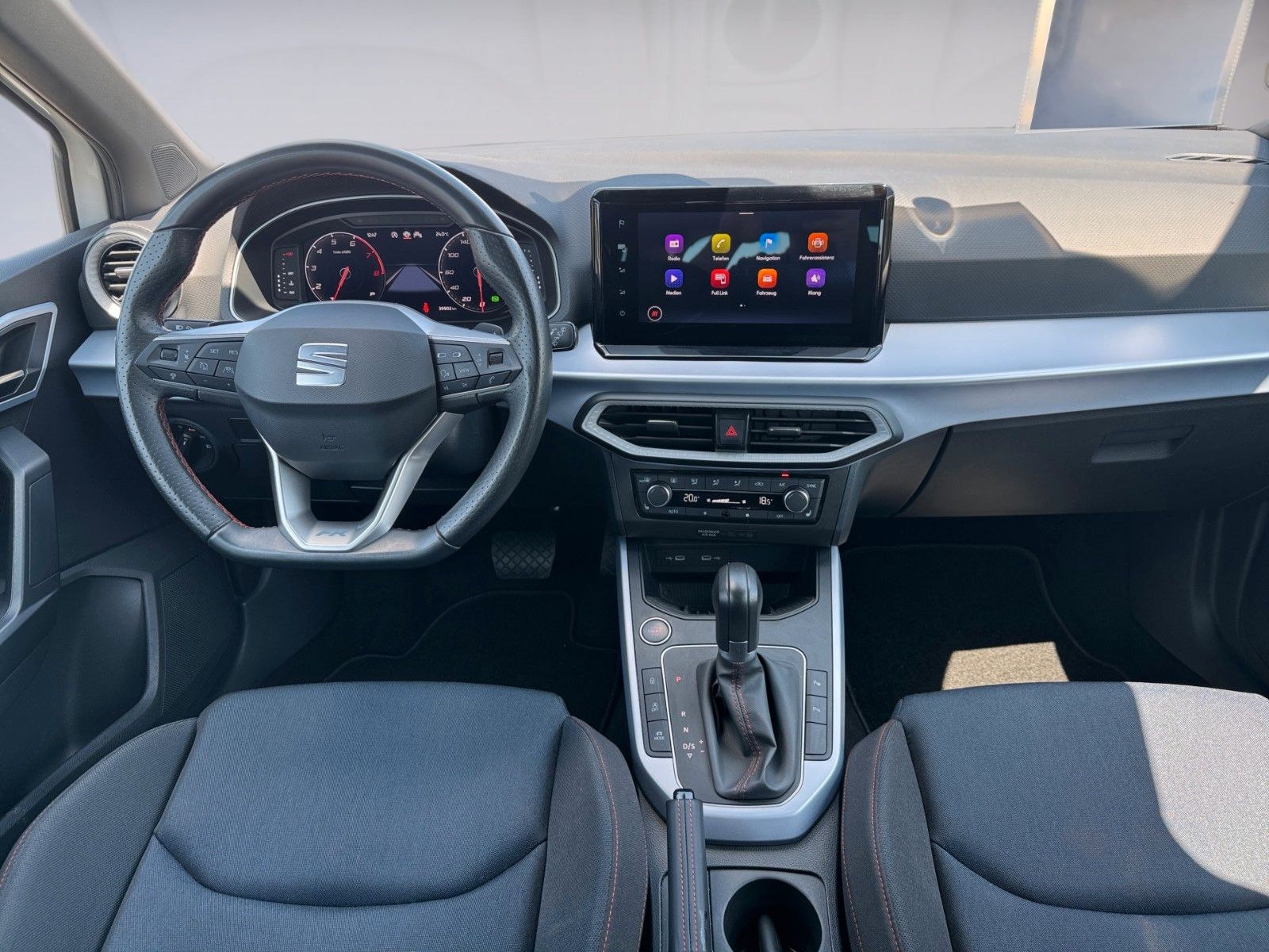 Fahrzeugabbildung SEAT Arona FR 1.5 TSI