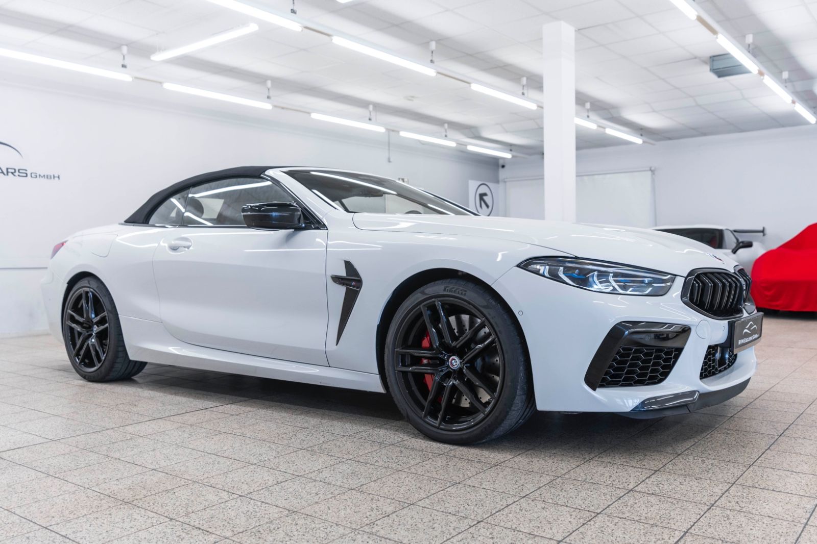 Fahrzeugabbildung BMW M8 Cabrio Competition LASER B&W ACC 3D SOFTCLOSE