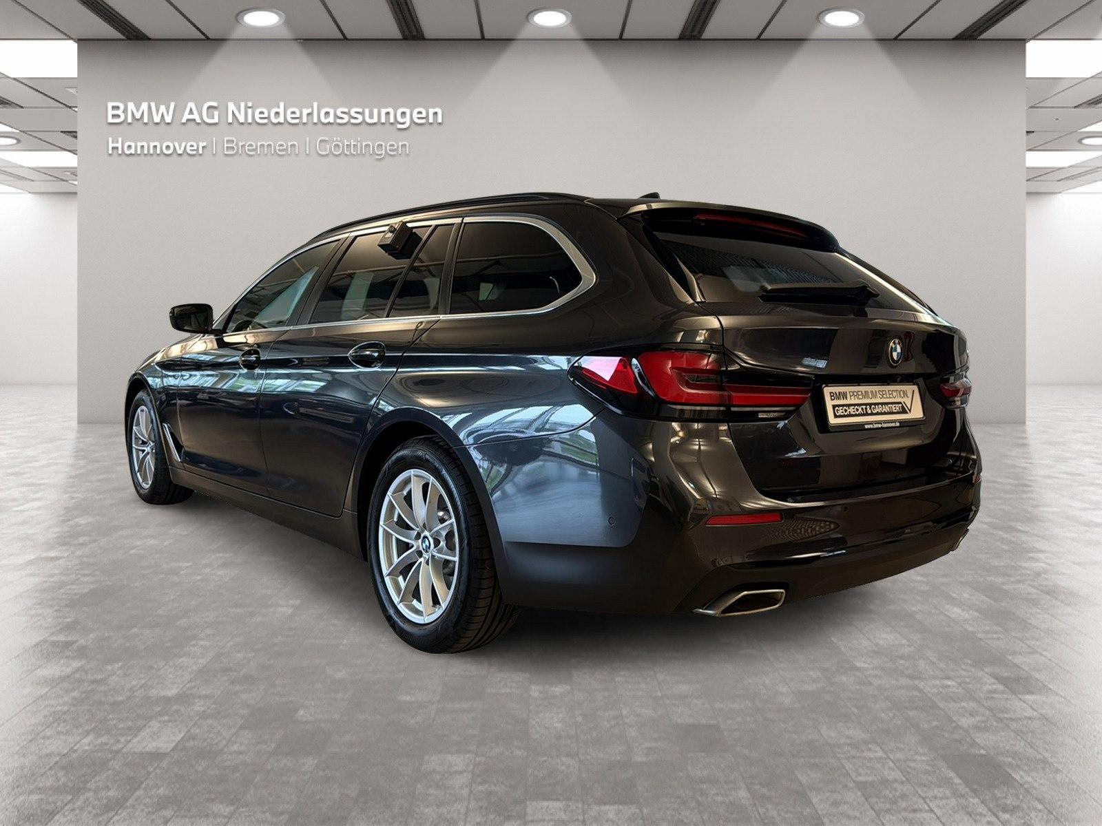 BMW 520d xDrive Touring AHK LiveCockpitProf Kamera