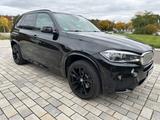 BMW X5 40d xDrive M-Paket | 7-Sitzer | Panorama  - BMW X5 Gebrauchtwagen in Stuttgart