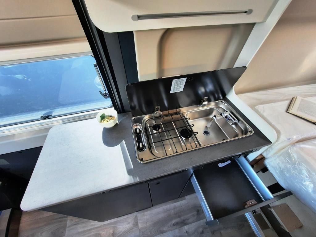 Fahrzeugabbildung Sunlight Camper Van Cliff 640 X Verfüg./Sparen Sie 2.902,