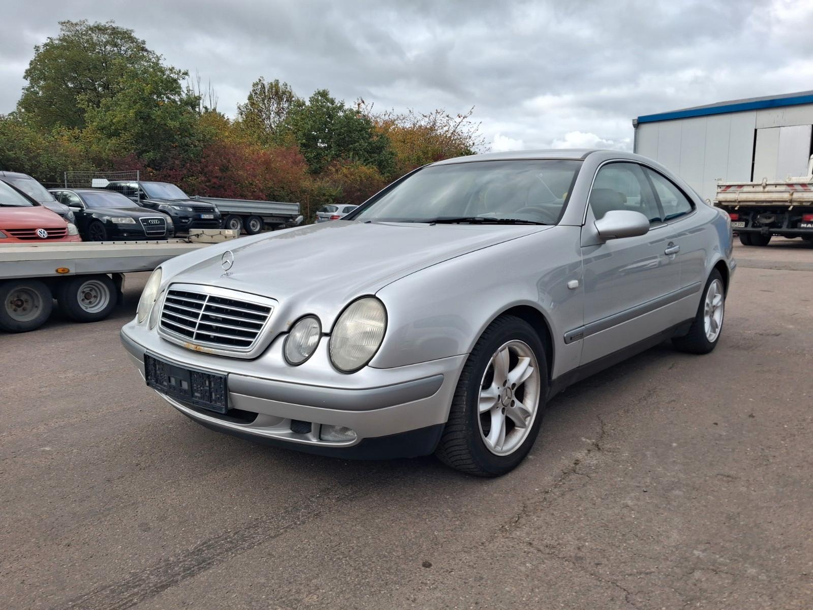 Mercedes-Benz CLK 200 AVANTGARDE