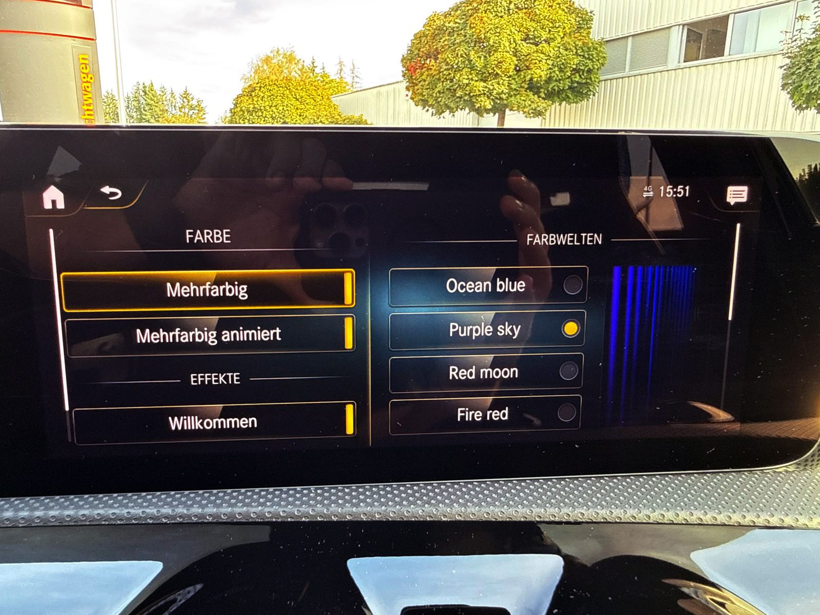 Fahrzeugabbildung Mercedes-Benz A250 4Matic Advanced AMG-Line HUD 360° ACC AMBI