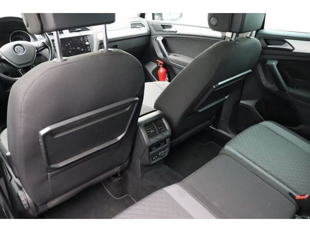 Fahrzeugabbildung Volkswagen Tiguan 2.0 Comfortline BMT Start-Stopp