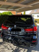 BMW X5 xDrive40d - M-Paket, AHK, Klima, Sthz, Pano - gebrauchte BMW X5 aus dem Jahr 2017