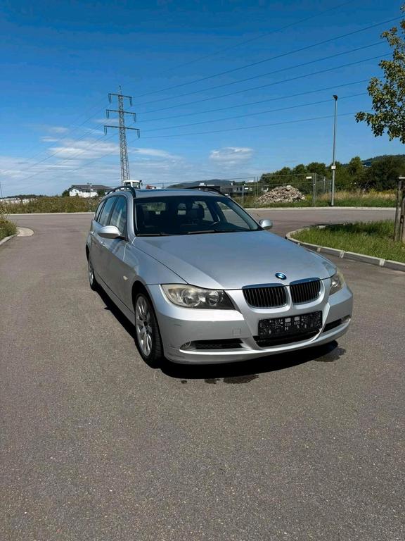 BMW 325