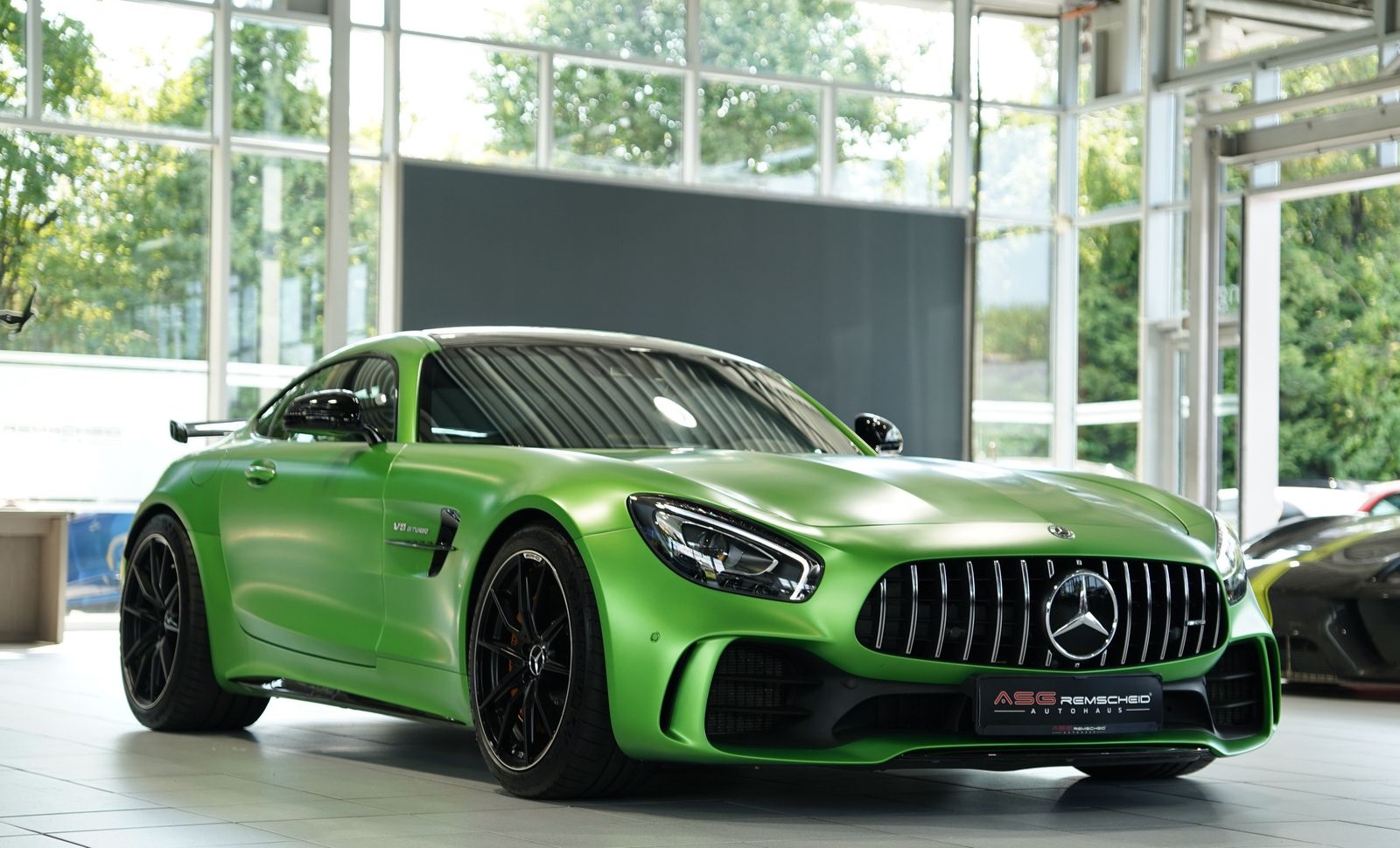 Mercedes Benz Amg Gt R
