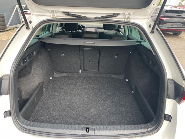 Octavia Combi Ambition 1.0 TSI DSG Klima,Navi,