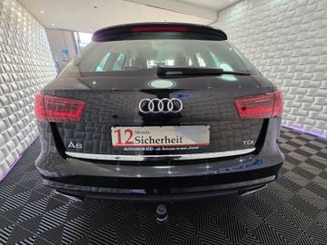 Audi A6 - 4