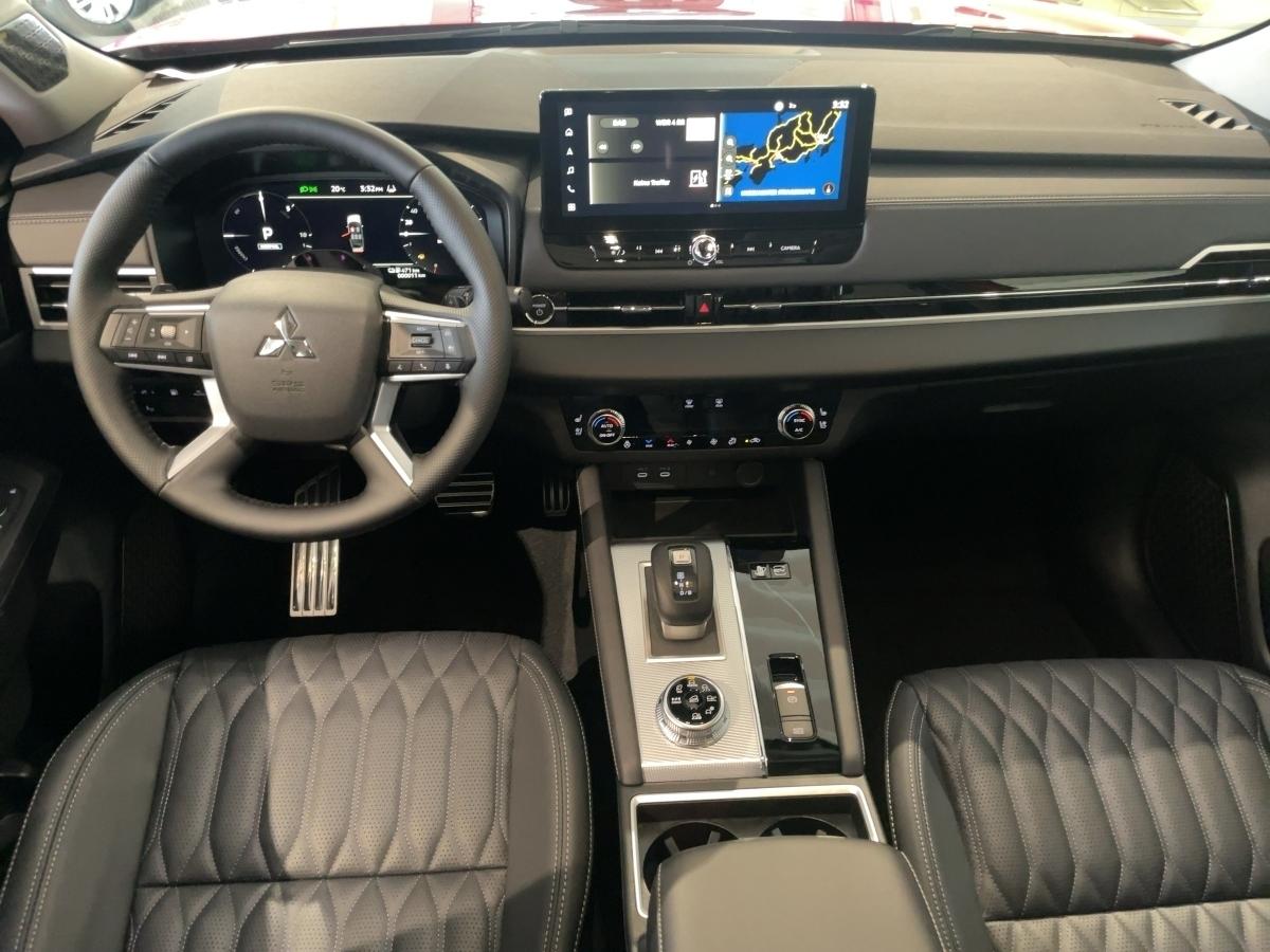 Mitsubishi Outlander *TOP*PHEV* MJ 2025*Panoramadach*