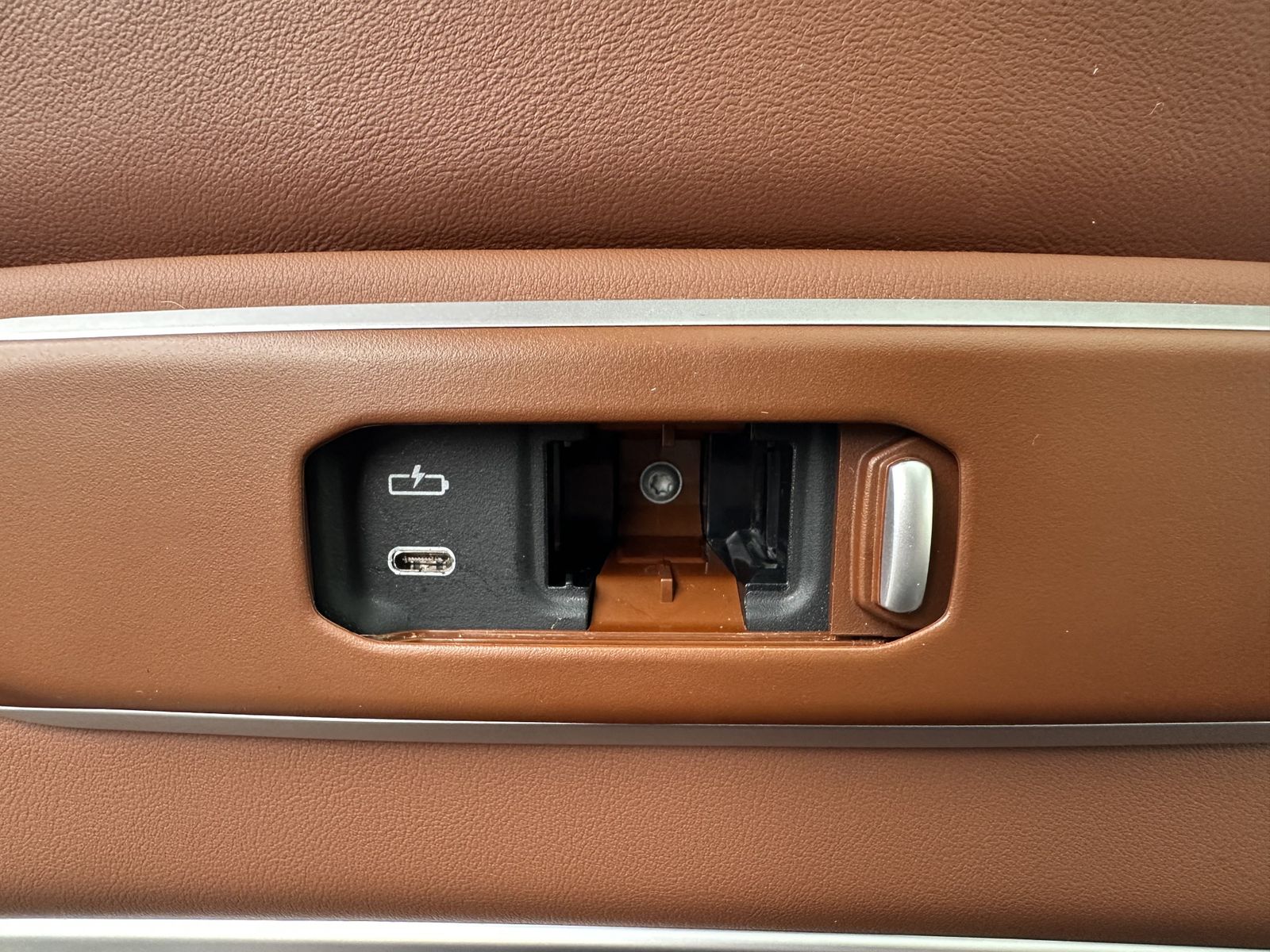 BMW X7 M60 - Bild 33
