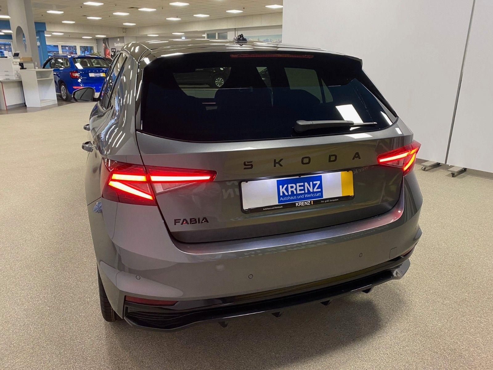 Fahrzeugabbildung SKODA Fabia 1.0 TSI DSG Monte Carlo+KAMERA+AppCon+PDC+